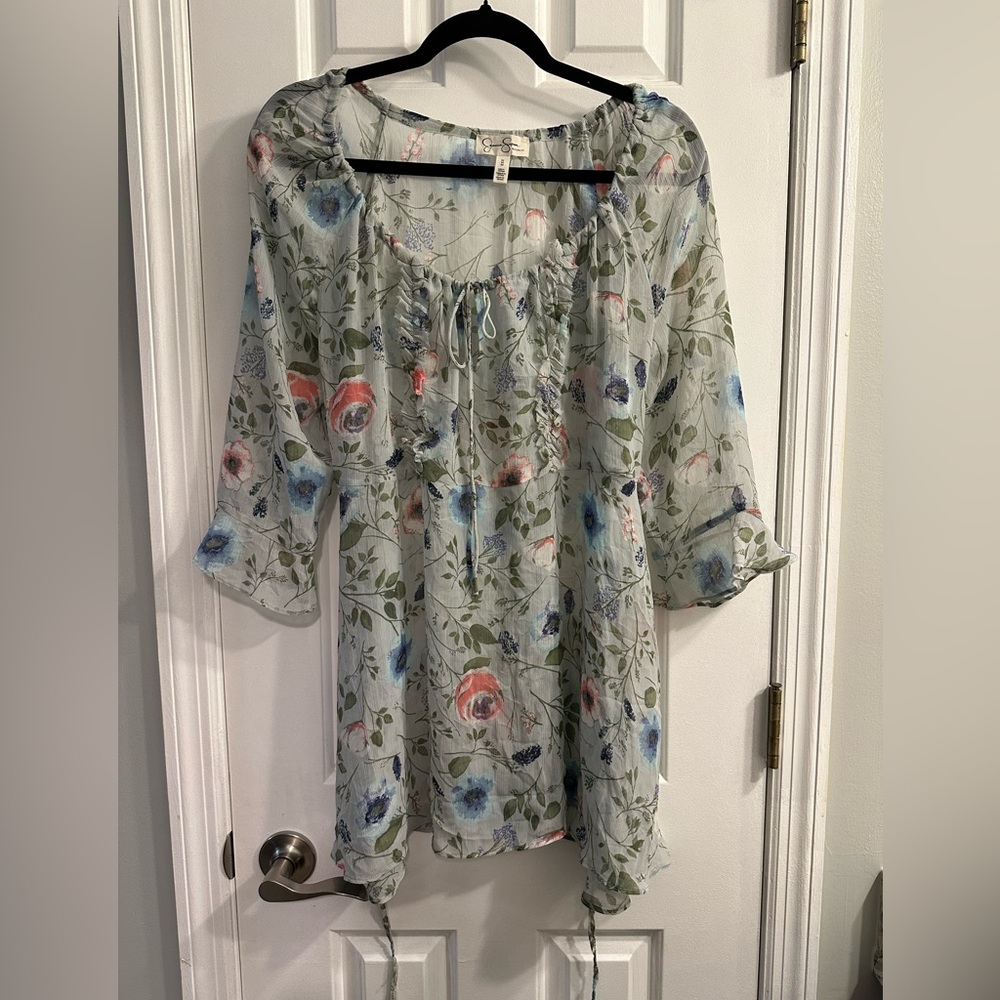 JESSICA SIMPSON Maternity Sheer Tunic Medium Top
